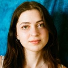 Lizzy McAlpine's 'Ceilings' Debuts on Billboard's Hot 100