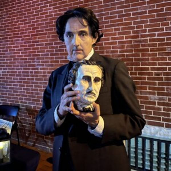 Interview: Helen McKenna of TELL-TALE POE at Ritz Theatre Photo