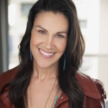 Aléna Watters To Join The Cast of WOMEN OF THE WINGS VOLUME 6 at 54 Below