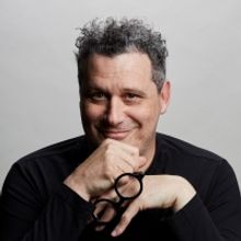 Isaac Mizrahi Will Return To Café Carlyle