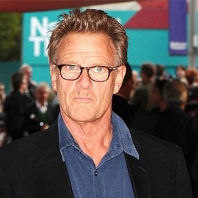 West End Theatres Will Dim Lights in Honour of Robert Fox