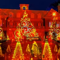 Old Westbury Gardens Opens Unique Outdoor Walkthrough Light Show, SHIMMERING SOLSTICE