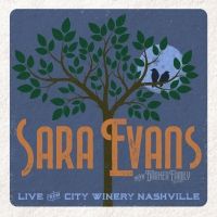 Sara Evans Drops New Live Album with Family