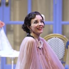 Video: Guthrie Theater's PRIVATE LIVES Director David Ivers Explains the Title