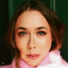 Video: Sarah Jarosz Shares Video For New Single 'Days Can Turn Around'