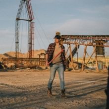 Matt Stell to Premiere 'That Ain't Me No More' Music Video Tonight