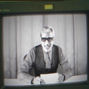 Video: Jeff Goldblum Stars In Dodie's Video for ‘I Feel Bad For You, Dave’