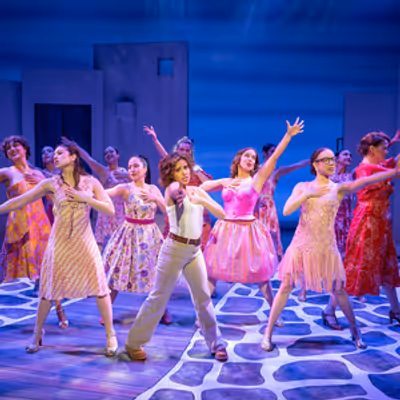 Review: MAMMA MIA! at Princess Of Wales Theatre