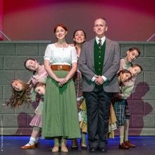 Review: SOUND OF MUSIC at Candlelight Music Theatre