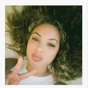 HAMILTON Star Jasmine Cephas Jones Releases New Single 'Come My Way'