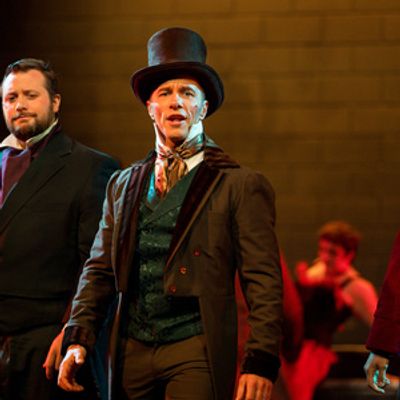 Review: JEKYLL AND HYDE at Ashland Productions