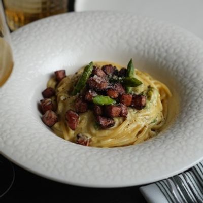 NYC MARATHON Weekend-We Have Your Spots for Carb-Loading and Dining
