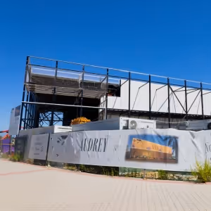 PHOTO: Visitamos las obras del Teatro Audrey