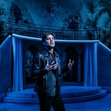 Review: HAMLET at Mark Taper Forum