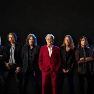Foreigner To Bring Historic Farewell Tour To Canada With Headpins