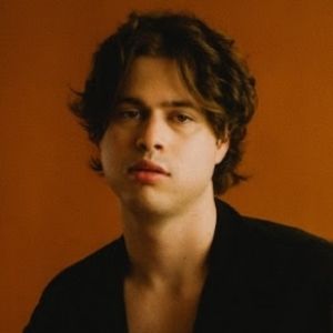 Blake Rose Releases Latest EP 'Suddenly Okay'