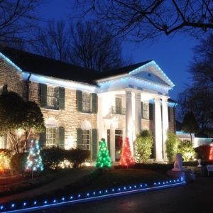 NBC to Celebrate CHRISTMAS AT GRACELAND With New Elvis Presley Holiday Special
