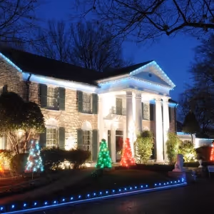 NBC to Celebrate CHRISTMAS AT GRACELAND With New Elvis Presley Holiday Special