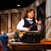 Review: MISERY Loves Company in This Stage Adaptation of Stephen King's Ultimate…