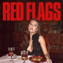 Mimi Webb Releases Releases New Single 'Red Flags'