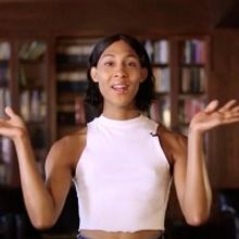 VIDEO: LITTLE SHOP OF HORRORS Cast Makes Flower Arrangements