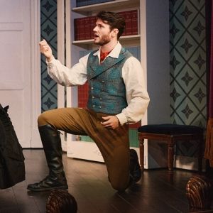 Interview: James Scully Is Living for Being the Straight Man in Broadway's Gayest…