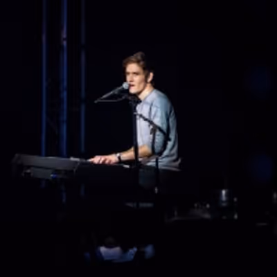 BWW Blog: This Comedian Belongs on Broadway