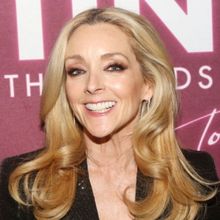 Jane Krakowski, Roger Bart, & More Join Amazon MGM Comedy THE MAN WITH THE BAG