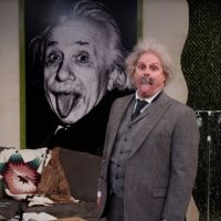 BWW Review: EINSTEIN COMES THROUGH at North Coast Repertory Theatre