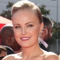 Jessica Belkin & Malin Akerman to Lead SINGING IN MY SLEEP Movie Musical