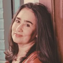 Interview: Jenny Lyn Bader and MRS. STERN WANDERS THE PRUSSIAN STATE LIBRARY at Luna 