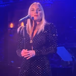 Review: Kerry Ellis Takes Over 54 Below