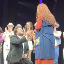 VIDEO: PRETTY WOMAN Cast Member Kimberly Blake Gets Proposed to On Stage