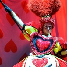 ALICIA EN EL MUSICAL DE LAS MARAVILLAS cosecha éxitos en el festival FETEN