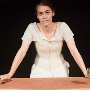 EDINBURGH 2025: Review: LOVETT, Pleasance Courtyard