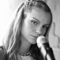 Amilli and Vevo Release DSCVR at Home Videos of 'I'm Not Tryna Be Your Girl' and 'Die For You (Feat. Serious Klein)'