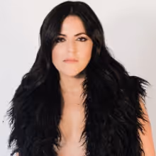 Jacqueline Loor Shares Evocative Single 'Just Let Me Breathe'