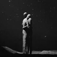 VIDEO: Tim Minchin Releases His Music Video For New Song 'Apart Together'