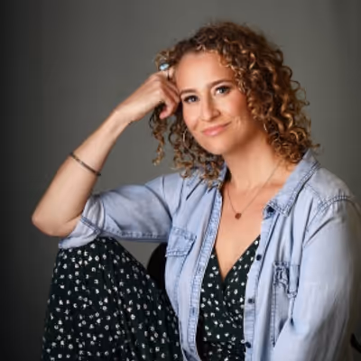 Interview: 54 Below's NEW WRITERS series Showcases Anna K. Jacobs (TEETH)