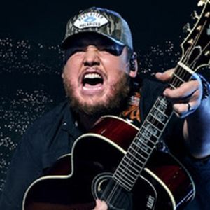 Luke Combs Extends Record-Breaking World Tour With Four New Stadium Shows Next Month