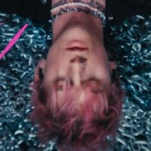 VIDEO: Machine Gun Kelly & Vevo Release 'twin flame' Original Live Performance