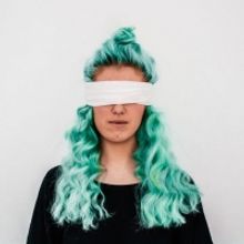 Critically Acclaimed Performance Poet Imogen Stirling On Debut Australian Tour