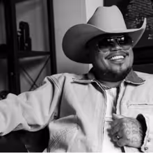 Maoli Releases New Album MMO3 and I GOT A BEER FOR THAT Video