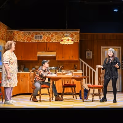 Review: MIRACLE ON SOUTH DIVISION STREET Delights at Penguin Rep Theatre