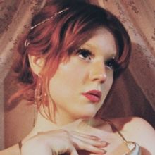 Housewife Announces US Tour Dates & Shares 'F*ck Around Phase'