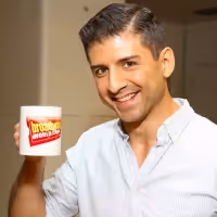 Wake Up With BWW 2/5: PLAZA SUITE Begins Pre-Broadway Run in Boston and More!