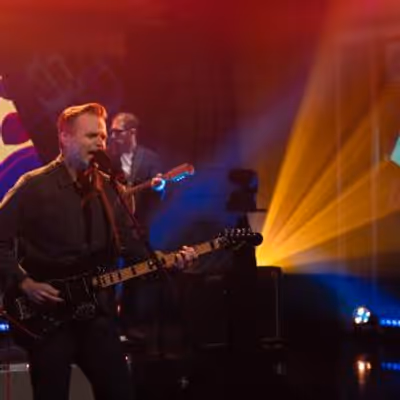 Photos: THE DAILY SHOW to Feature Ben Gibbard and DEATH CAB FOR CUTIE