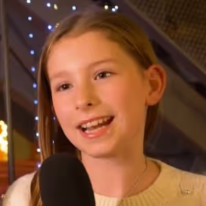 Video: Audiences React to ROBIN HOOD AND THE CHRISTMAS HEIST at Rose Theatre in New…