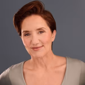 Interview: Rayna Hickman on THE NOTEBOOK, Homecoming, and Finding Musical Theater…