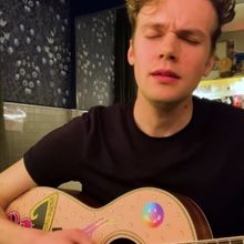 Video: & JULIET'S 'Romeo' Ben Walker Sings 'We Can't Be Friends'